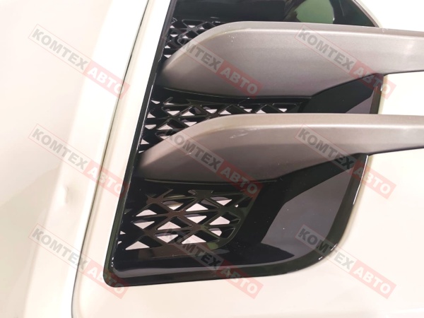 Бампер передний Exeed LX 2021- в сборе в цвете Б/У (белый) 602001890AA/602001916AA/602000763AAAKH