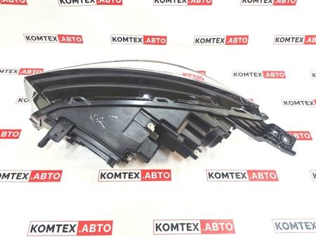 Фара передняя правая галоген Geely Emgrand III 21-