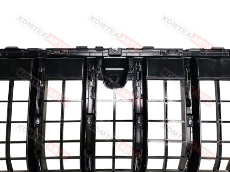 Решетка радиатора JAC J7